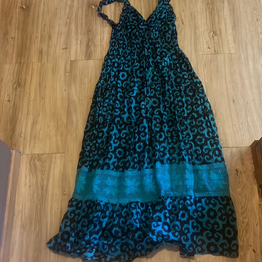 Blue Tropical Maxi NWT Size Large